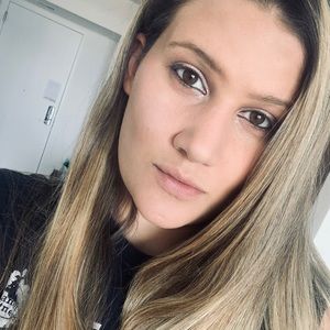 Meet your Posher, Michele